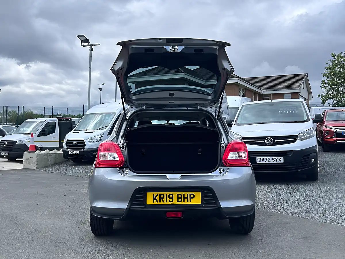 Used 2019 Suzuki Swift Attitude Silver - Interior and Exterior details 5