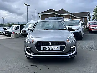 Used 2019 Suzuki Swift Attitude Silver - Interior and Exterior details 9