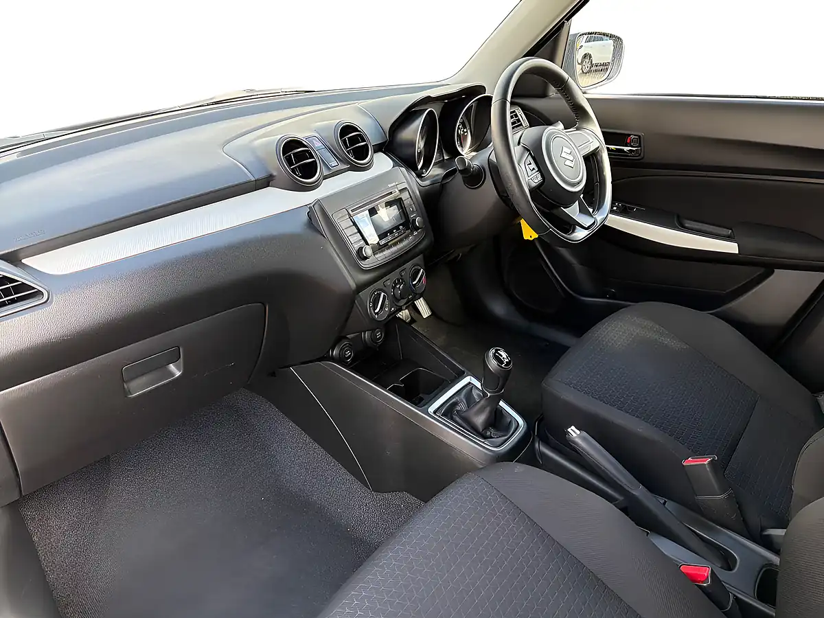 Used 2019 Suzuki Swift Attitude Silver - Interior and Exterior details 10