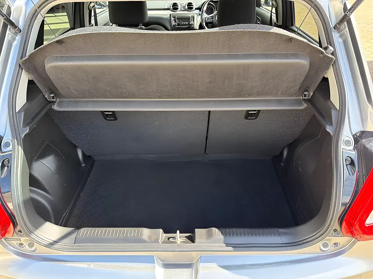 Used 2019 Suzuki Swift Attitude Silver - Interior and Exterior details 19