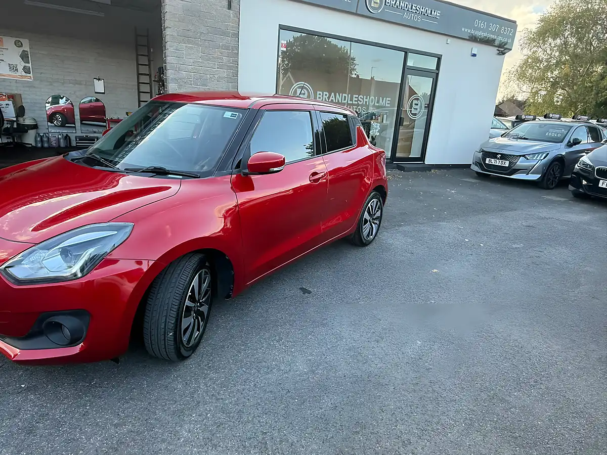 Used 2019 Suzuki Swift Maroon - Front View