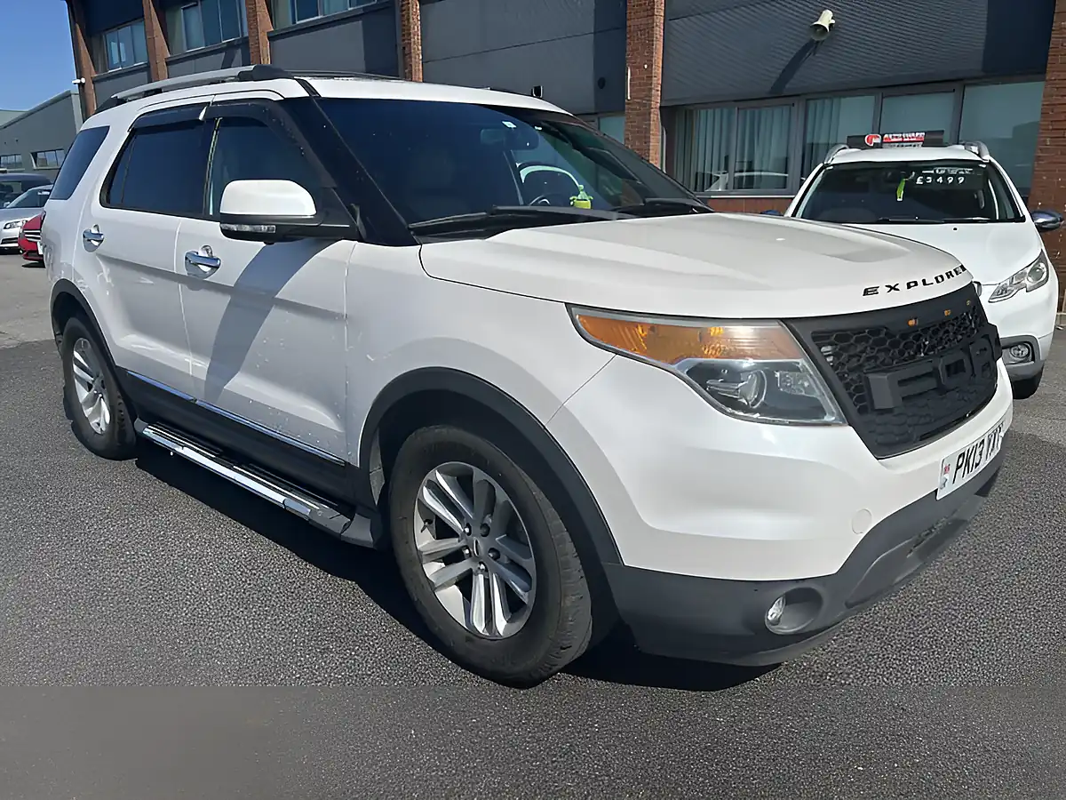 Used 2019 Suzuki Swift Silver - Interior and Exterior details 5