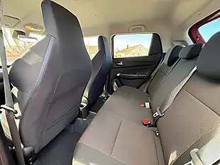 Used 2019 Suzuki Swift Sport Burning Red Pearl - Interior and Exterior details 15