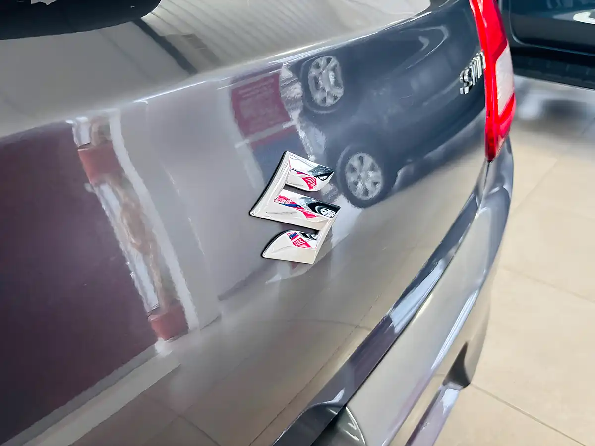 Used 2019 Suzuki Swift Sz-T Grey - Interior and Exterior details 18