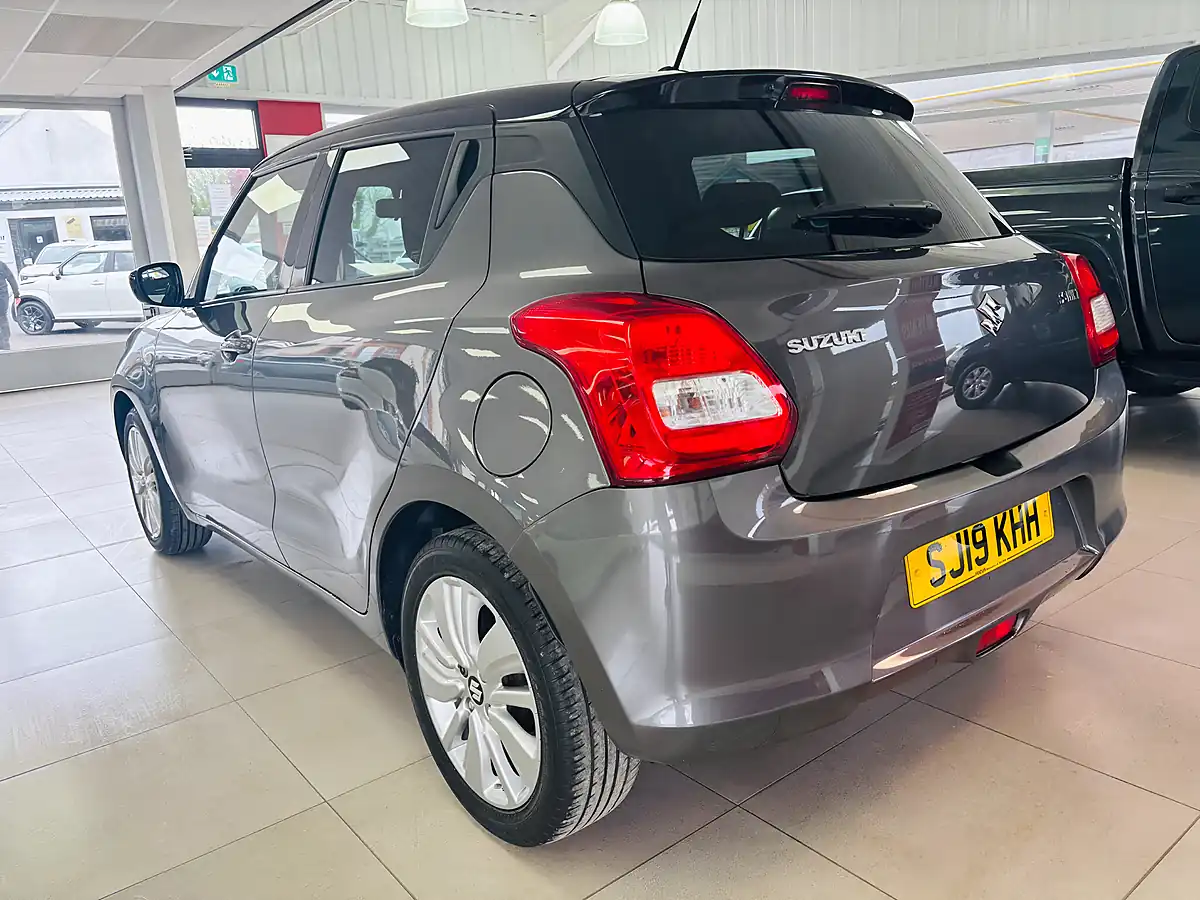 Used 2019 Suzuki Swift Sz-T Grey - Interior and Exterior details 7