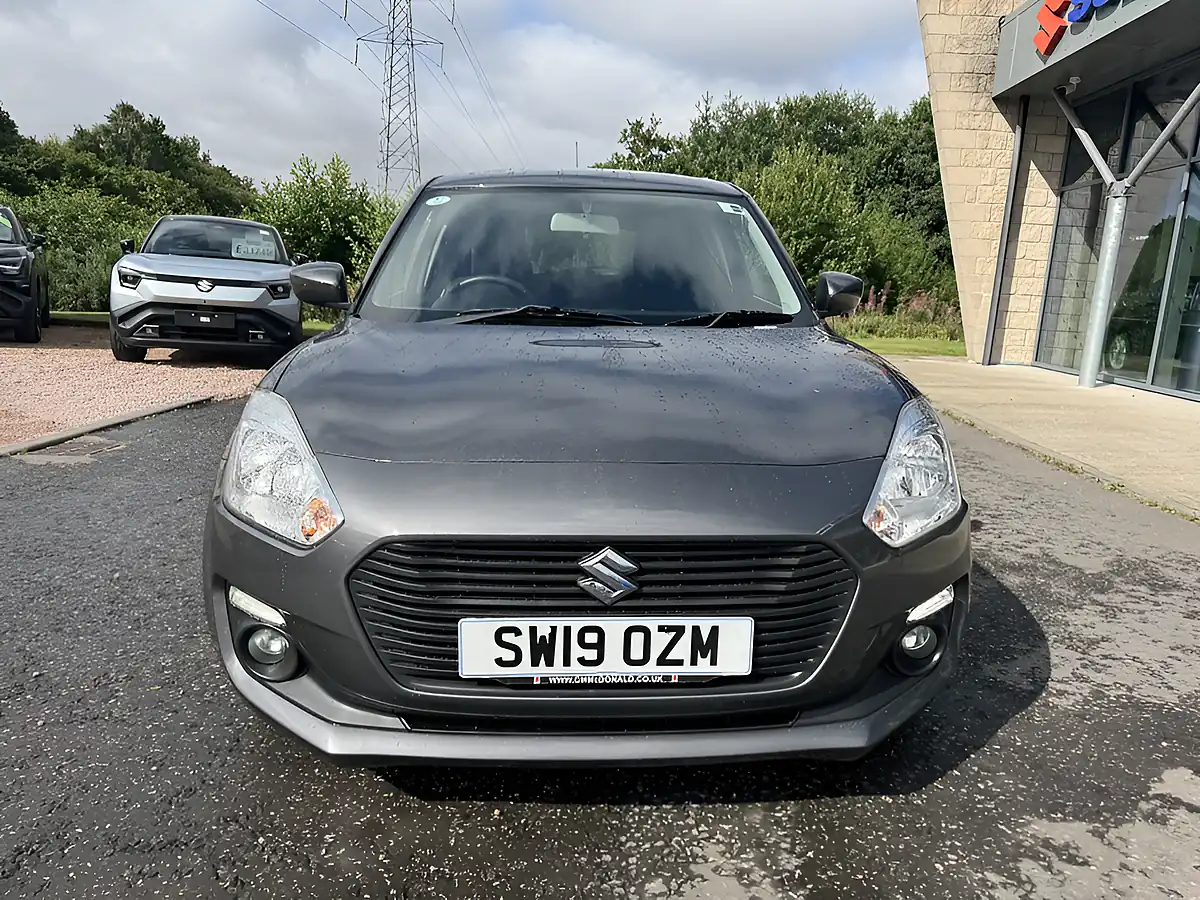 Used 2019 Suzuki Swift Sz-T Grey - Interior and Exterior details 3