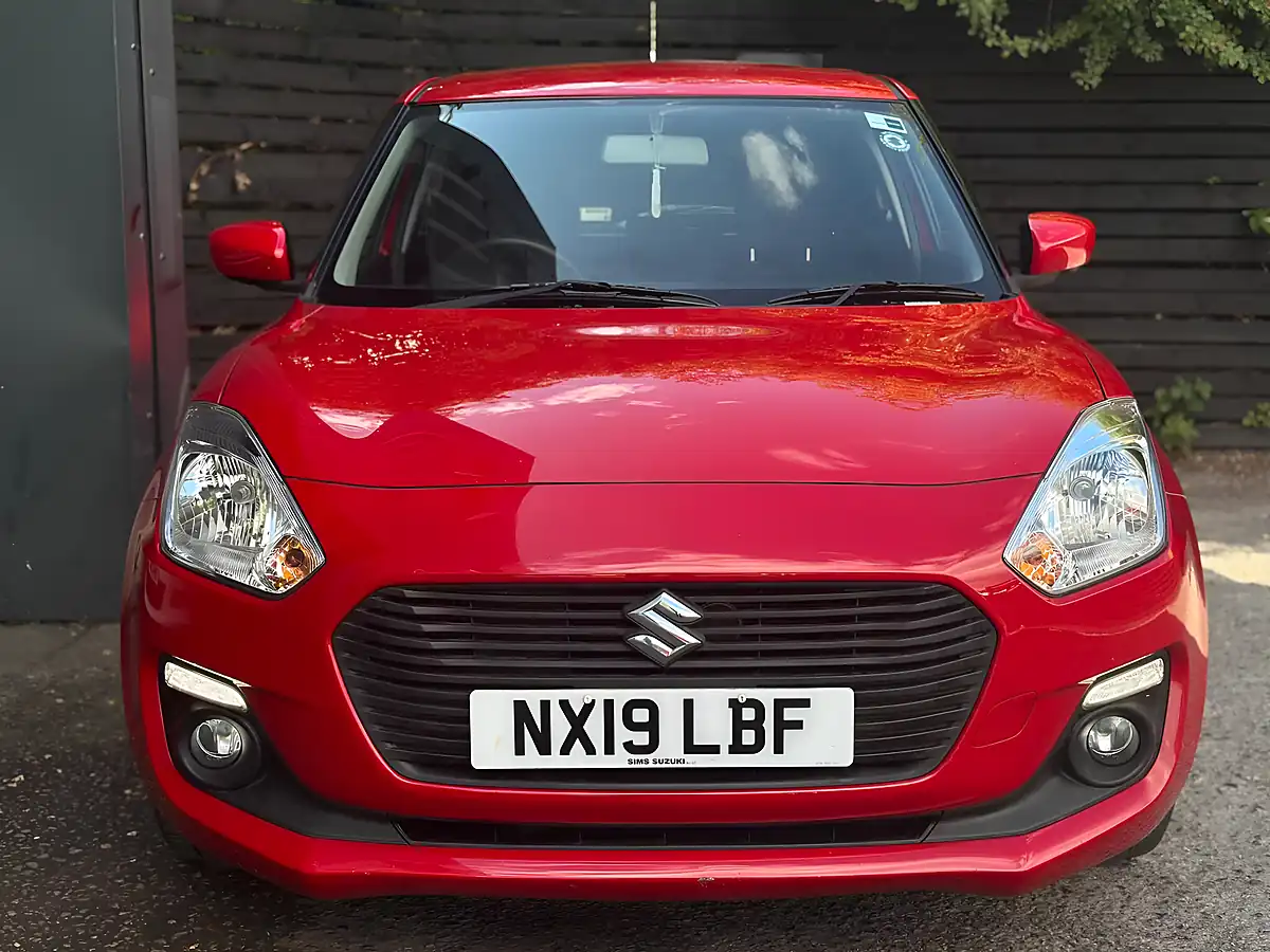 Used 2019 Suzuki Swift Sz-T Red - Interior and Exterior details 12