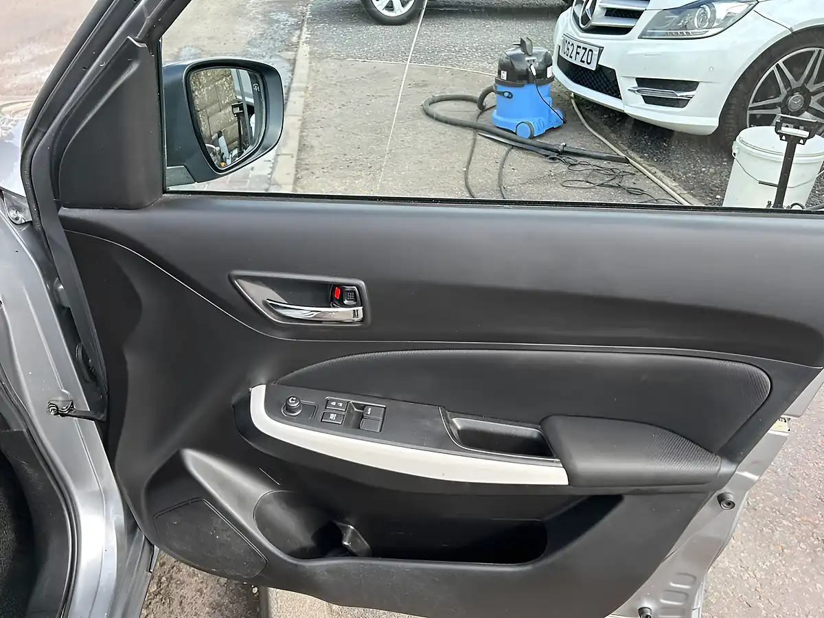 Used 2019 Suzuki Swift SZ3 Silver - Interior and Exterior details 12