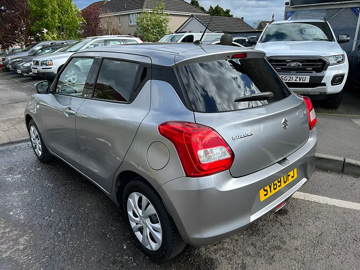 Used 2019 Suzuki Swift SZ3 Silver - Interior and Exterior details 3
