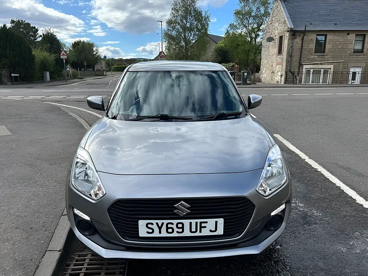 Used 2019 Suzuki Swift SZ3 Silver - Interior and Exterior details 6
