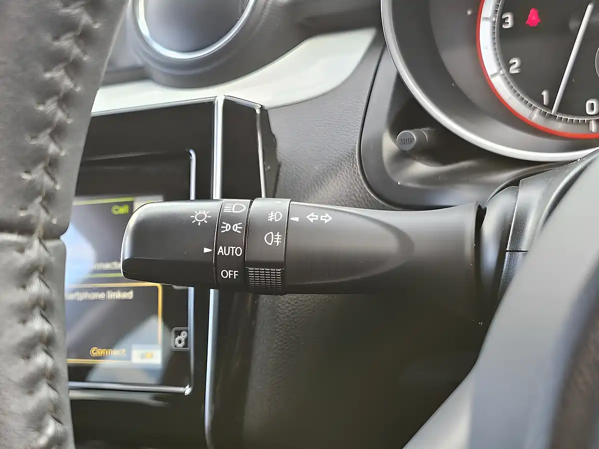 Used 2019 Suzuki Swift SZ5 Blue - Interior and Exterior details 18