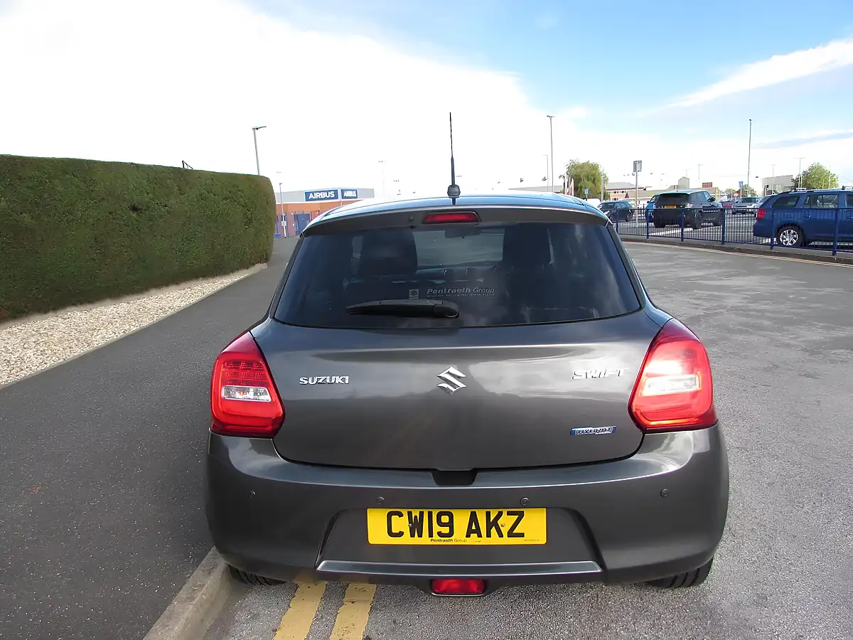 Used 2019 Suzuki Swift SZ5 Grey - Interior and Exterior details 6