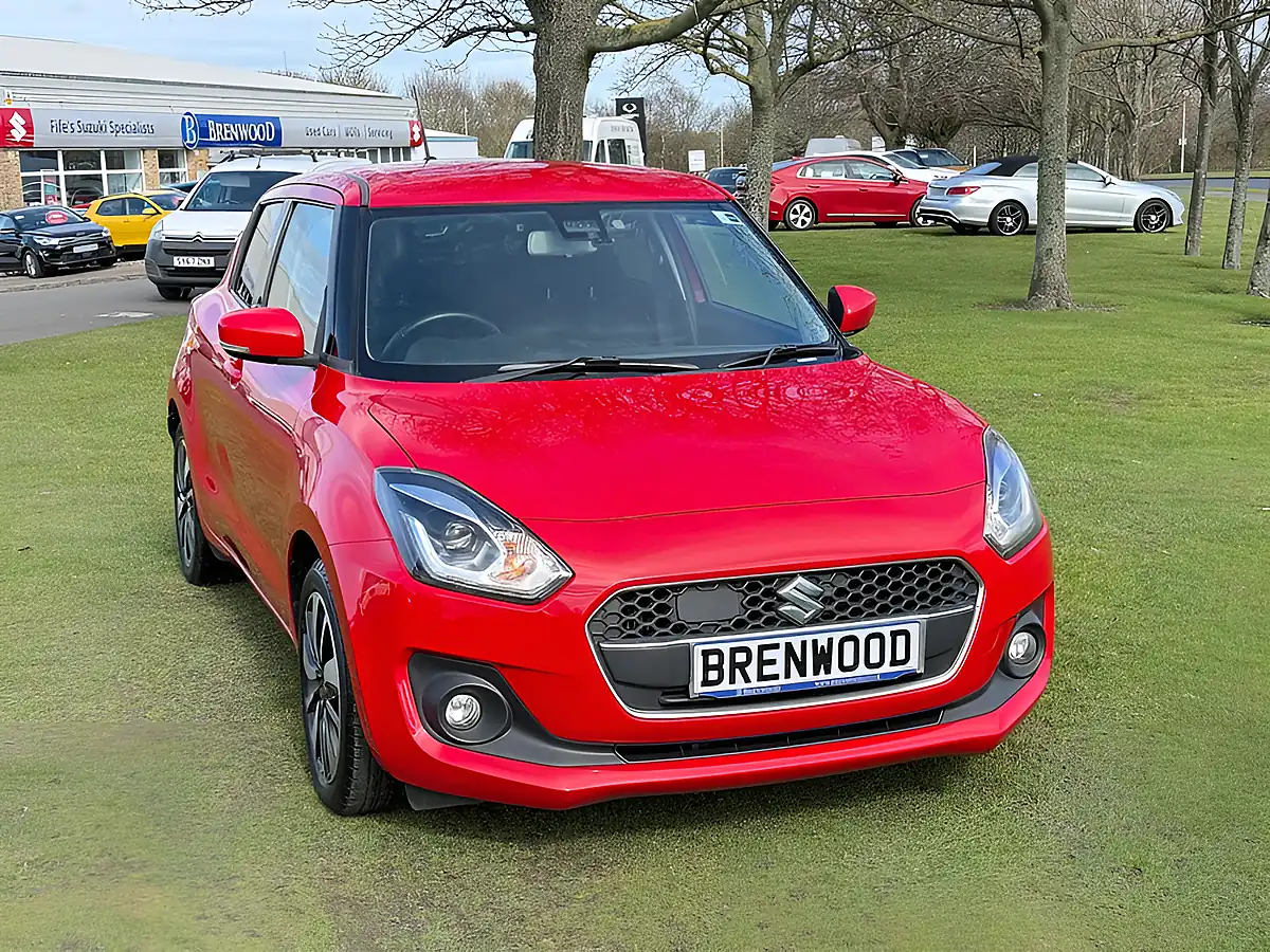Used 2019 Suzuki Swift SZ5 Red - Interior and Exterior details 2