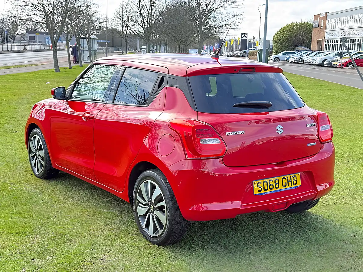 Used 2019 Suzuki Swift SZ5 Red - Interior and Exterior details 5