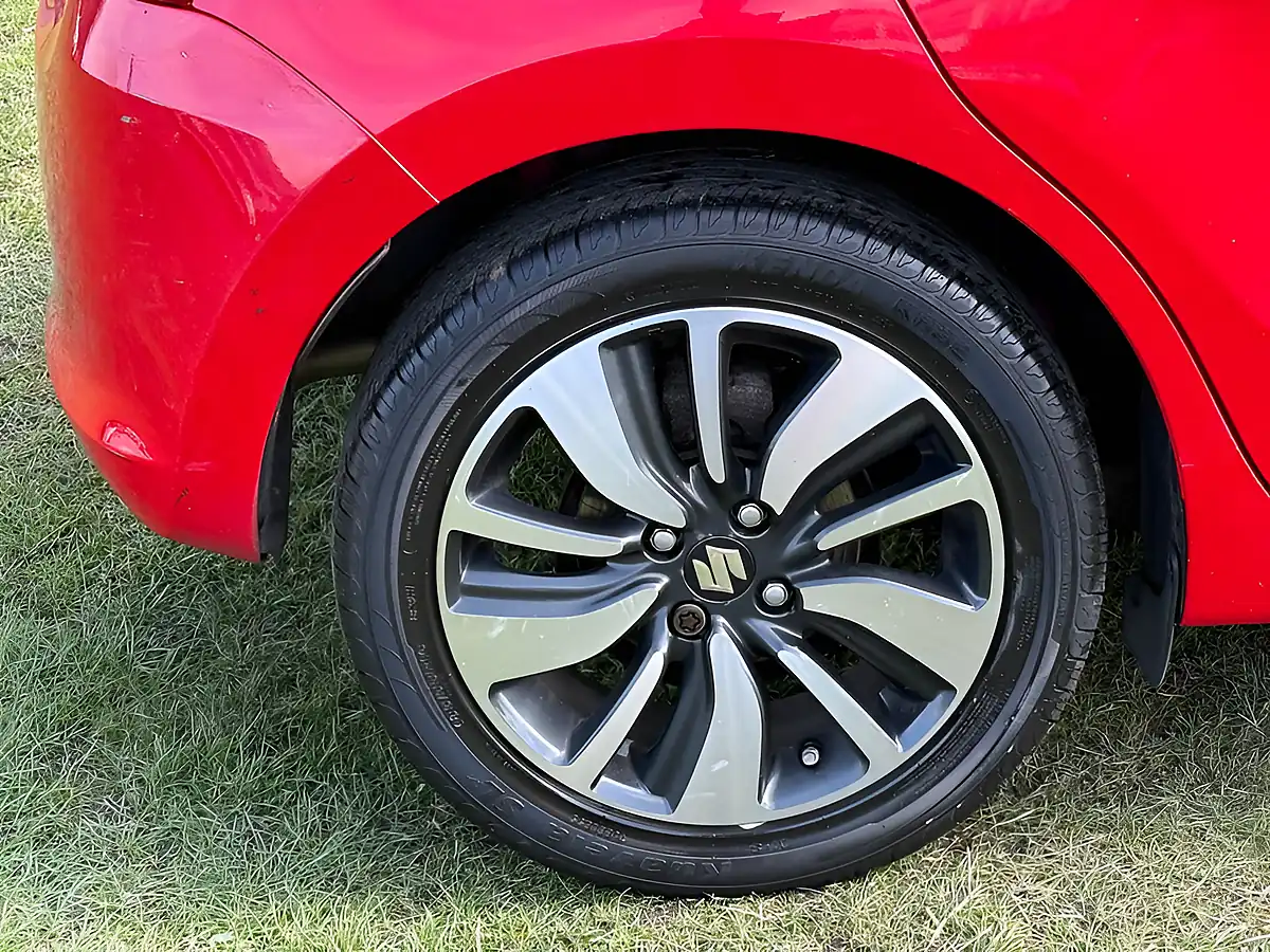 Used 2019 Suzuki Swift SZ5 Red - Interior and Exterior details 8
