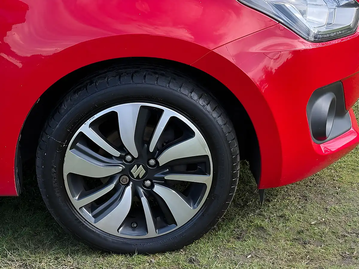Used 2019 Suzuki Swift SZ5 Red - Interior and Exterior details 9