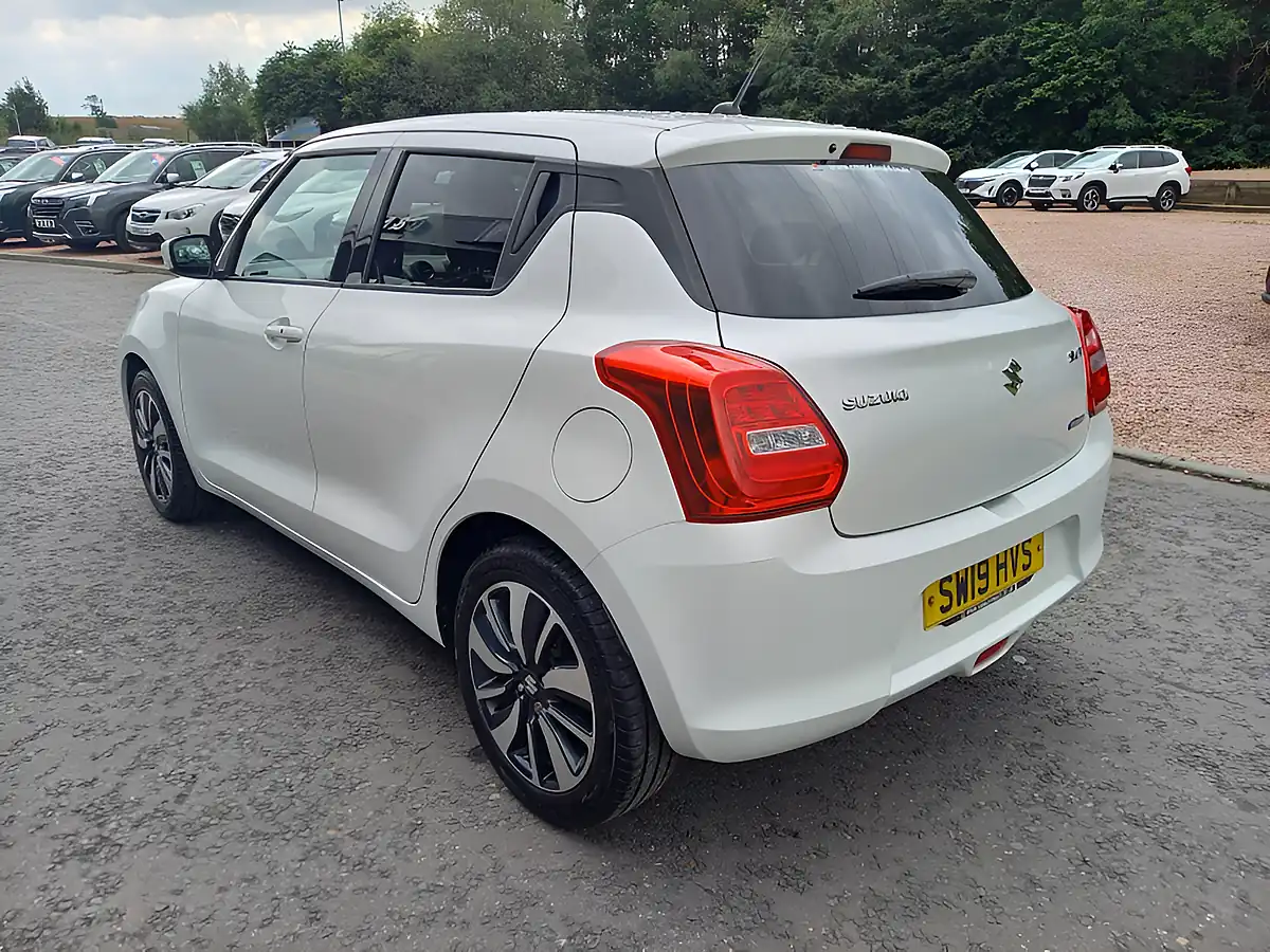 Used 2019 Suzuki Swift SZ5 White - Interior and Exterior details 5