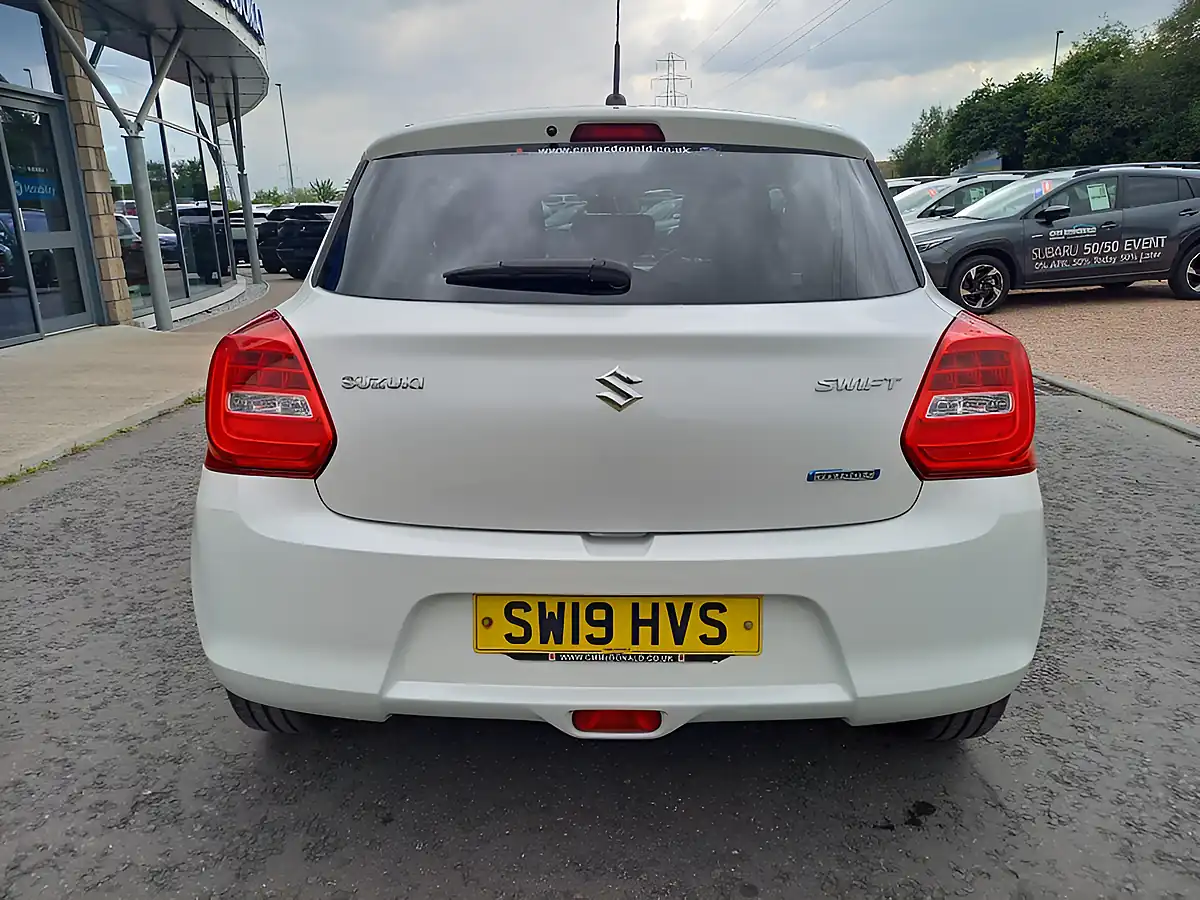 Used 2019 Suzuki Swift SZ5 White - Interior and Exterior details 6