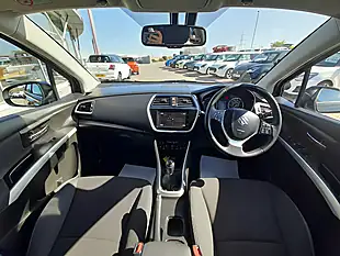 Used 2019 Suzuki SX4 S-Cross Sz-T Black - Interior and Exterior details 12