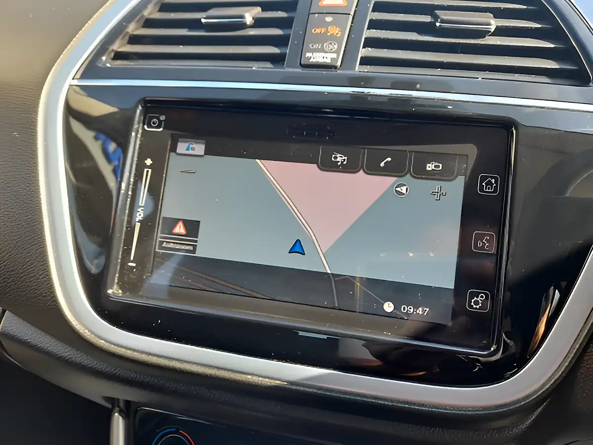 Used 2019 Suzuki SX4 S-Cross Sz-T Black - Interior and Exterior details 16