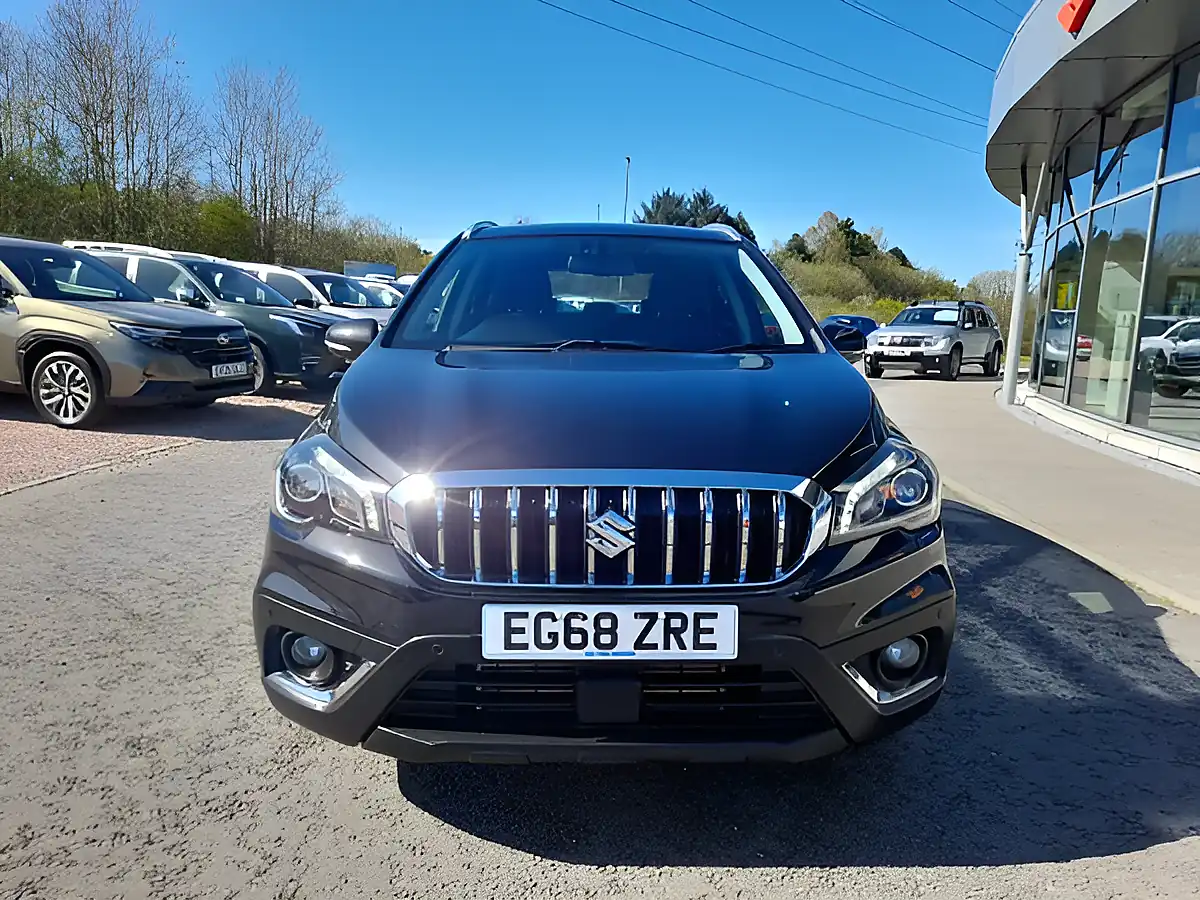 Used 2019 Suzuki SX4 S-Cross Sz-T Black - Interior and Exterior details 2