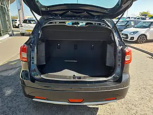 Used 2019 Suzuki SX4 S-Cross Sz-T Black - Interior and Exterior details 7