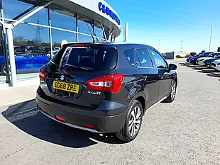 Used 2019 Suzuki SX4 S-Cross Sz-T Black - Interior and Exterior details 8