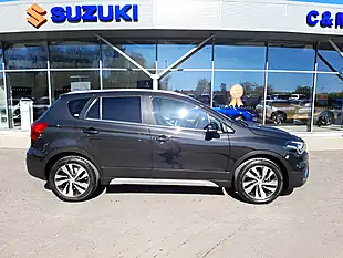 Used 2019 Suzuki SX4 S-Cross Sz-T Black - Interior and Exterior details 9