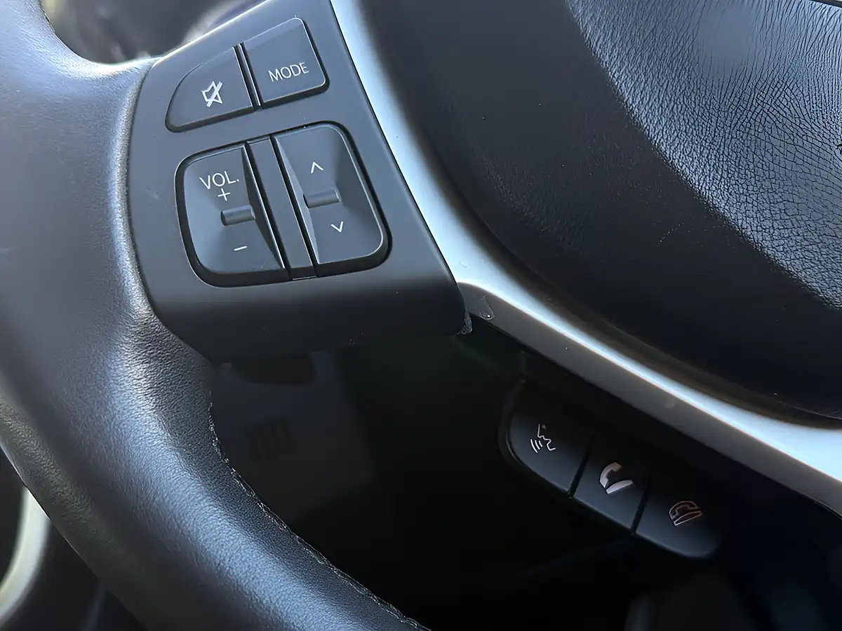 Used 2019 Suzuki SX4 S-Cross Sz-T Red - Interior and Exterior details 15