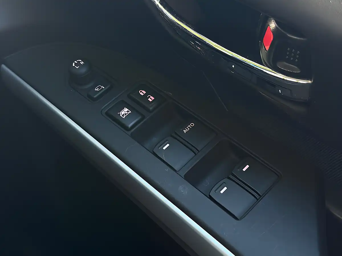 Used 2019 Suzuki SX4 S-Cross Sz-T Red - Interior and Exterior details 18