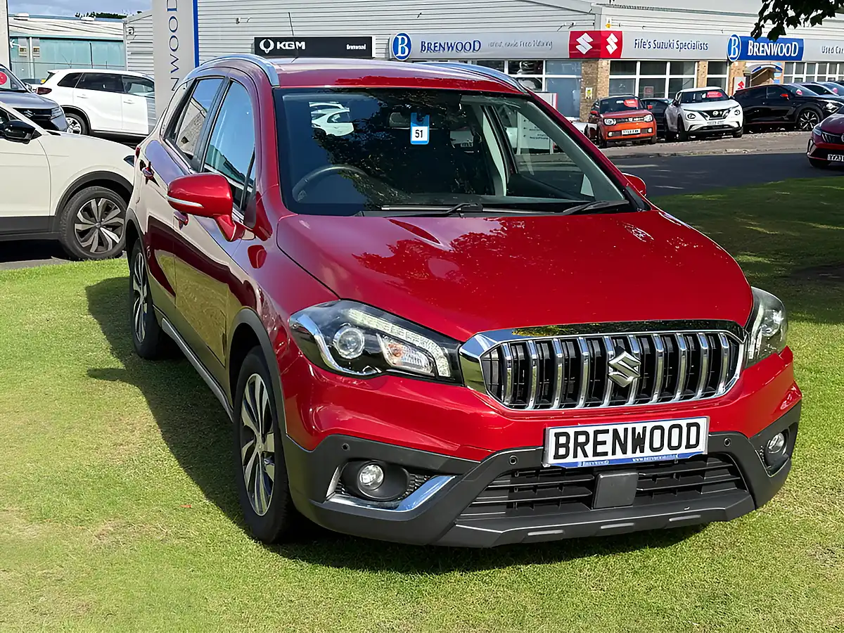 Used 2019 Suzuki SX4 S-Cross Sz-T Red - Interior and Exterior details 2