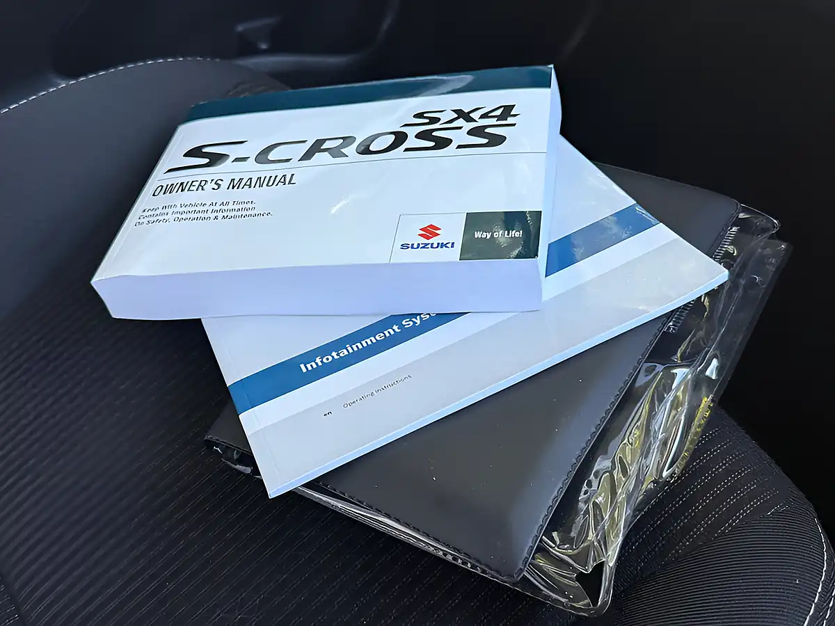 Used 2019 Suzuki SX4 S-Cross Sz-T Red - Interior and Exterior details 20