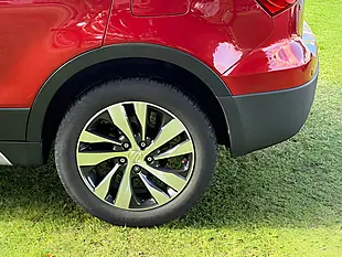 Used 2019 Suzuki SX4 S-Cross Sz-T Red - Interior and Exterior details 9