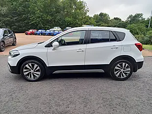 Used 2019 Suzuki SX4 S-Cross Sz-T White - Interior and Exterior details 4