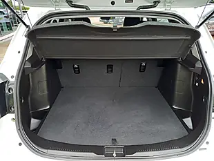 Used 2019 Suzuki SX4 S-Cross Sz-T White - Interior and Exterior details 7
