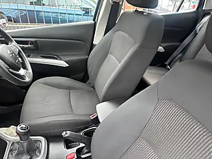 Used 2019 Suzuki SX4 S-Cross SZ4 White - Interior and Exterior details 18