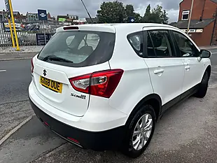 Used 2019 Suzuki SX4 S-Cross SZ4 White - Interior and Exterior details 3