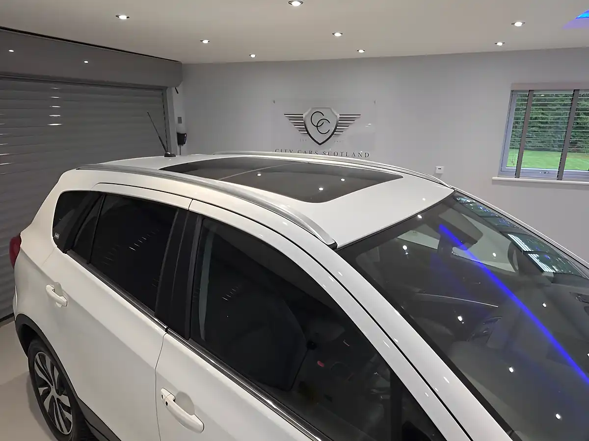 Used 2019 Suzuki Sx4 S-Cross SZ5 White - Interior and Exterior details 19