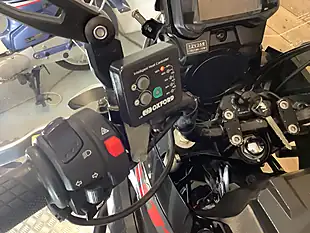 Used 2019 Suzuki V-Strom Black - Interior and Exterior details 18