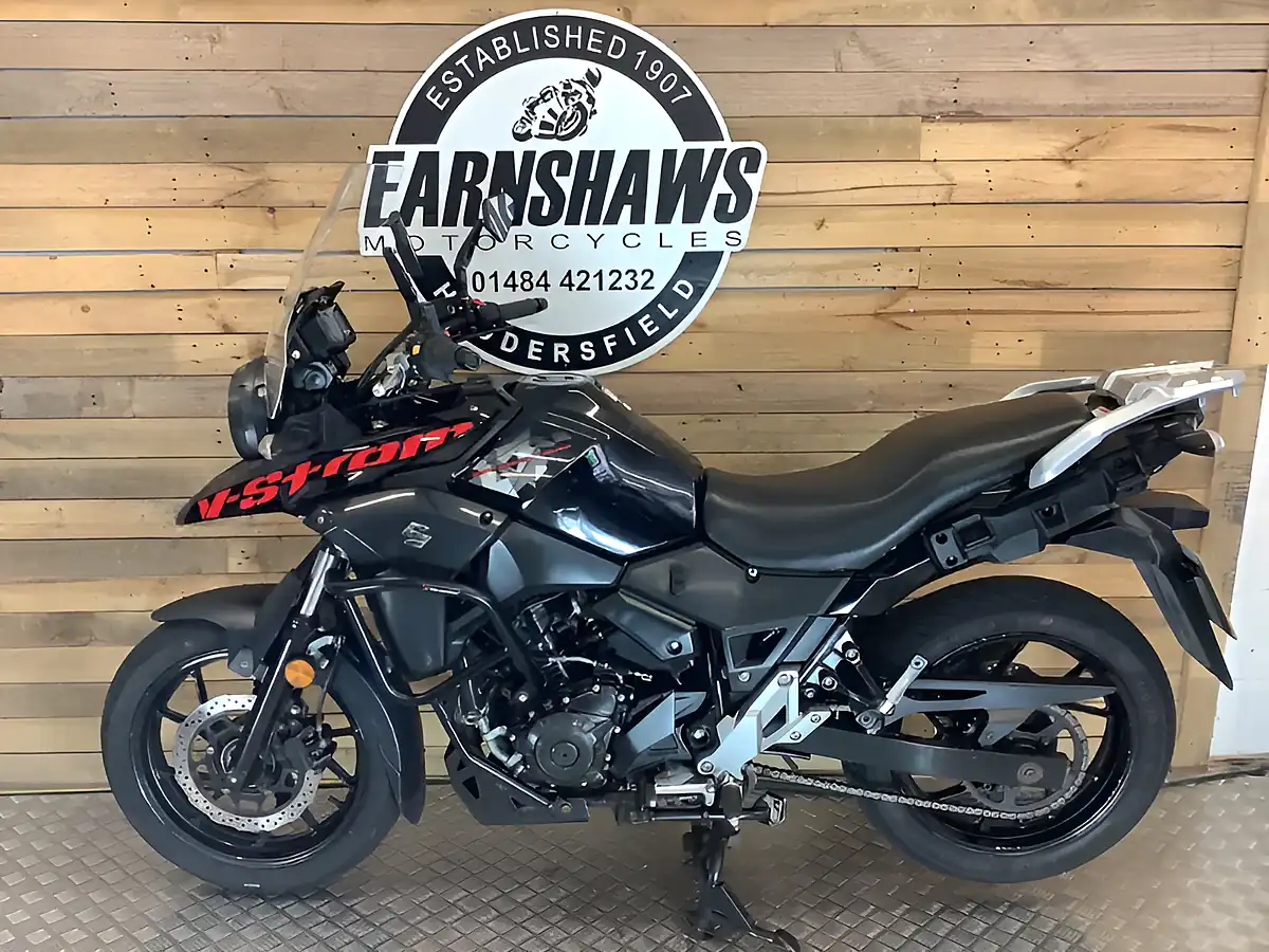 Used 2019 Suzuki V-Strom Black - Interior and Exterior details 2