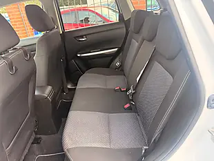 Used 2019 Suzuki Vitara Sz-T Allgrip White - Interior and Exterior details 12