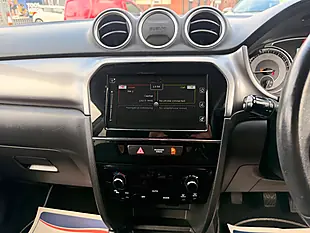 Used 2019 Suzuki Vitara Sz-T Allgrip White - Interior and Exterior details 17