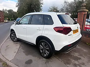 Used 2019 Suzuki Vitara Sz-T Allgrip White - Interior and Exterior details 6
