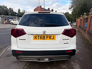 Used 2019 Suzuki Vitara Sz-T Allgrip White - Interior and Exterior details 7