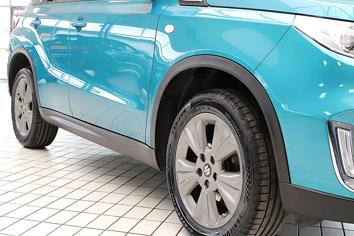 Used 2019 Suzuki Vitara Sz-T Atlantis Turquoise Pearl - Interior and Exterior details 11