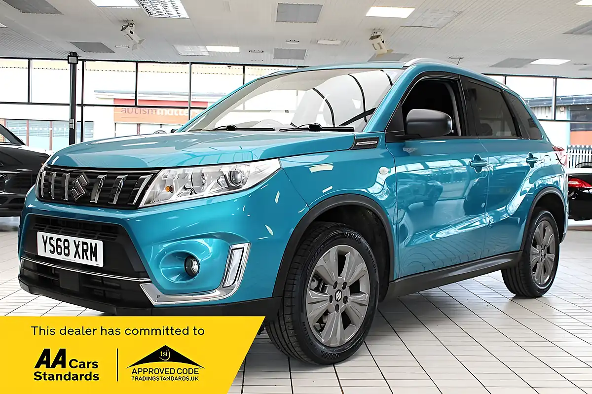 Used 2019 Suzuki Vitara Sz-T Atlantis Turquoise Pearl - Interior and Exterior details 2