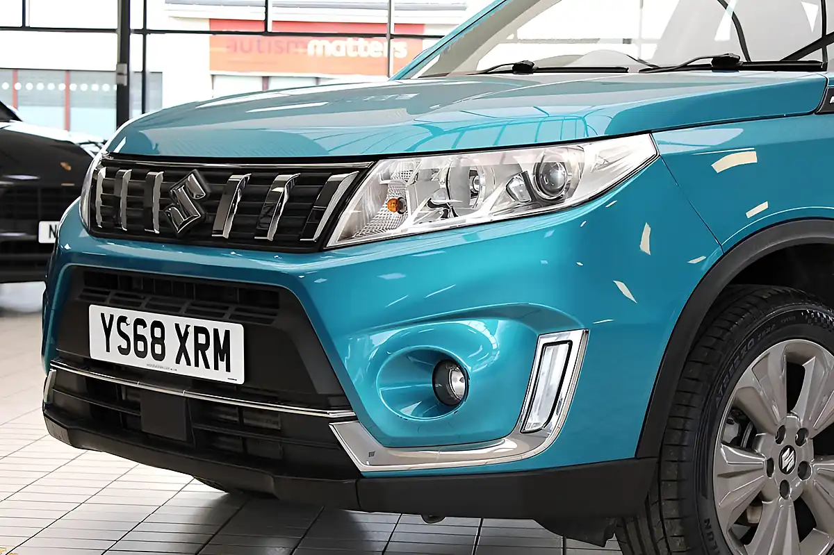 Used 2019 Suzuki Vitara Sz-T Atlantis Turquoise Pearl - Interior and Exterior details 4