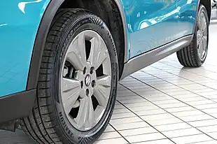 Used 2019 Suzuki Vitara Sz-T Atlantis Turquoise Pearl - Interior and Exterior details 6