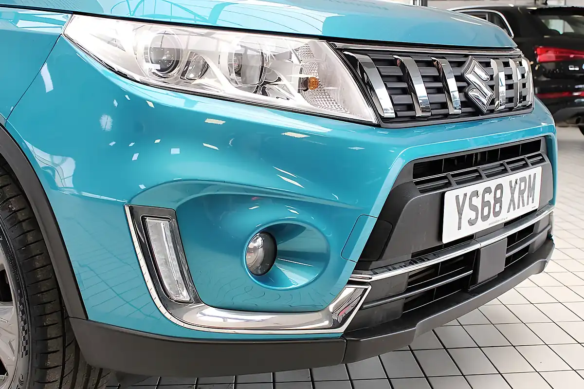 Used 2019 Suzuki Vitara Sz-T Atlantis Turquoise Pearl - Interior and Exterior details 9