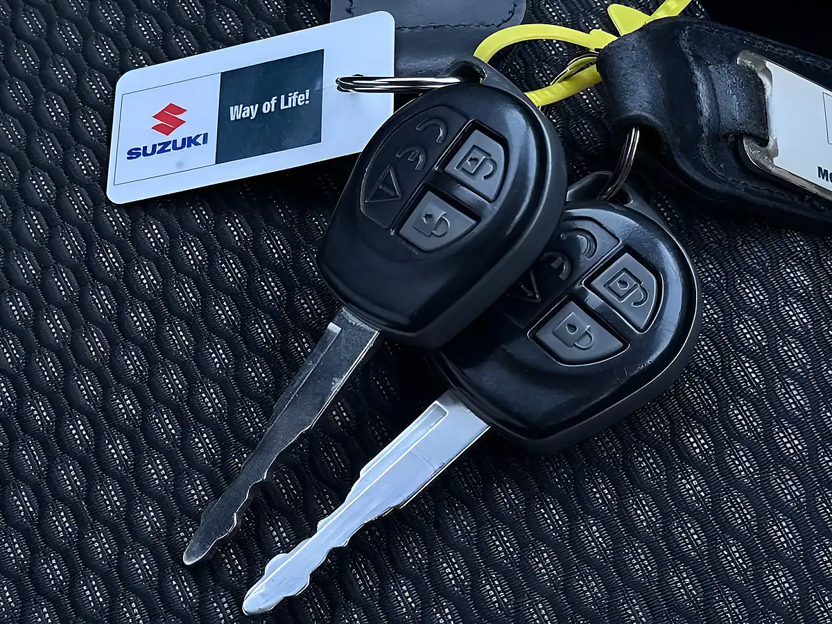 Used 2019 Suzuki Vitara Sz-T Black - Interior and Exterior details 20